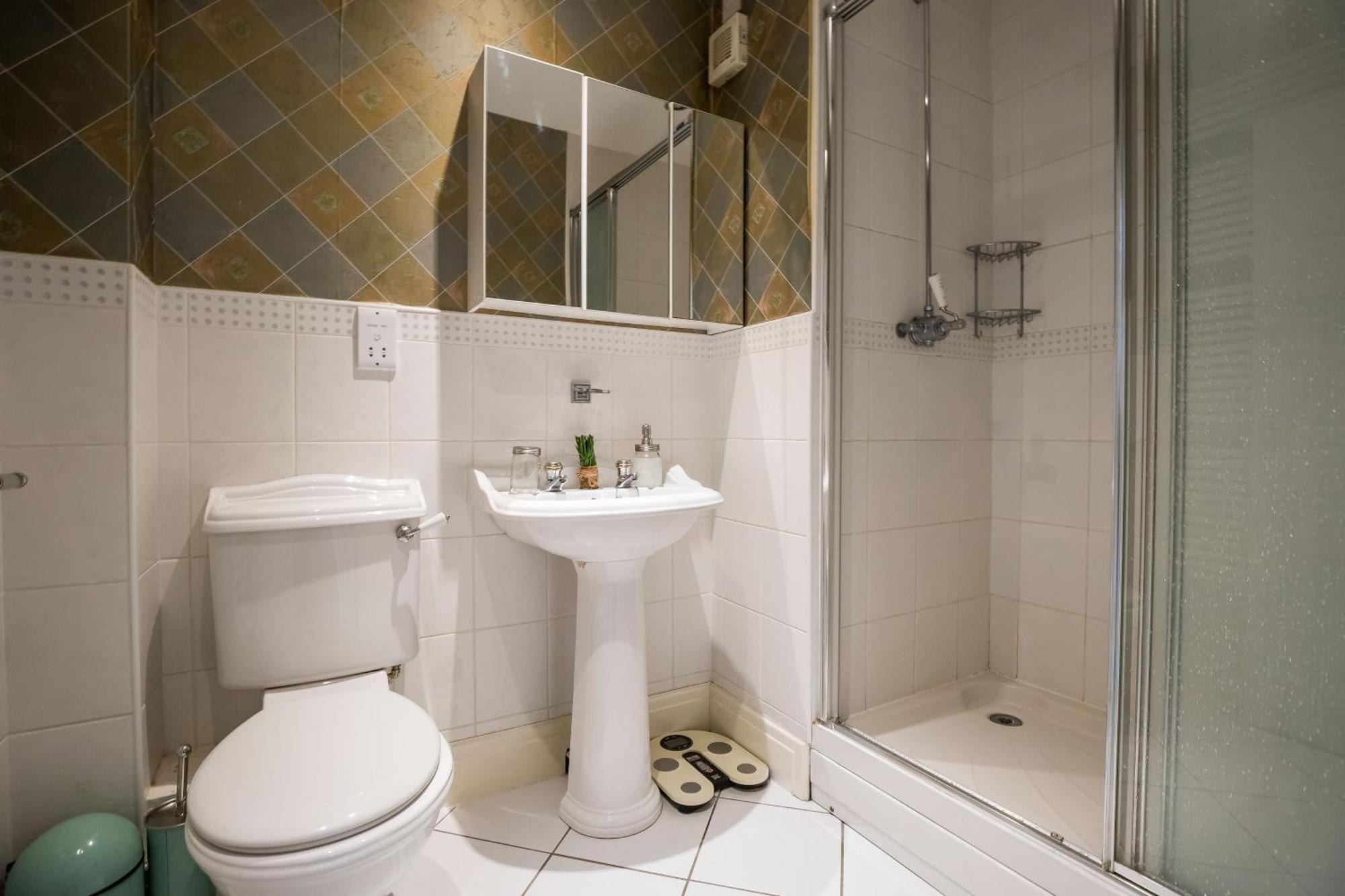 Spacious, 3 Bed House For 6 In Central Chester Hotel Ngoại thất bức ảnh